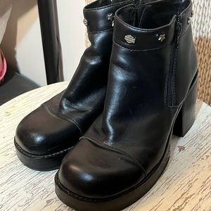 Women’s Harley Davidson boot size 9